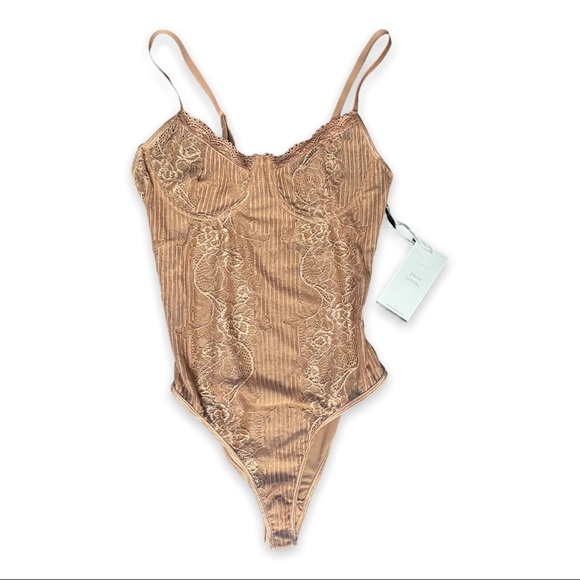 Cocoa Beige Bodysuit Lace Underwire Bra Thong Sexy Lingerie Look - Picture 5 of 5